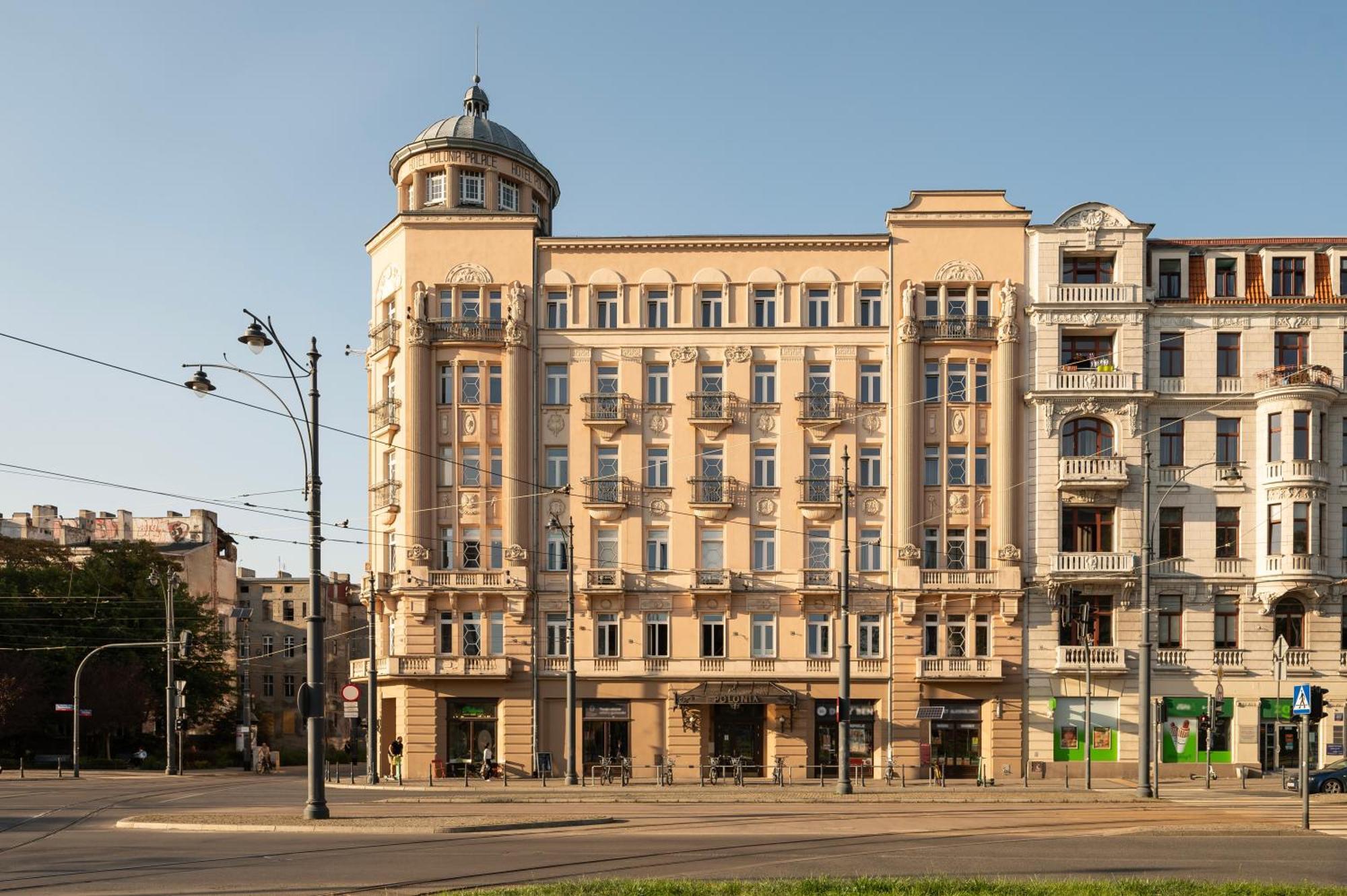 Historic Studio - Top Location, Tram & Shops Nearby, Fabryczna - By Rentujemy Apartamento Łódź Exterior foto
